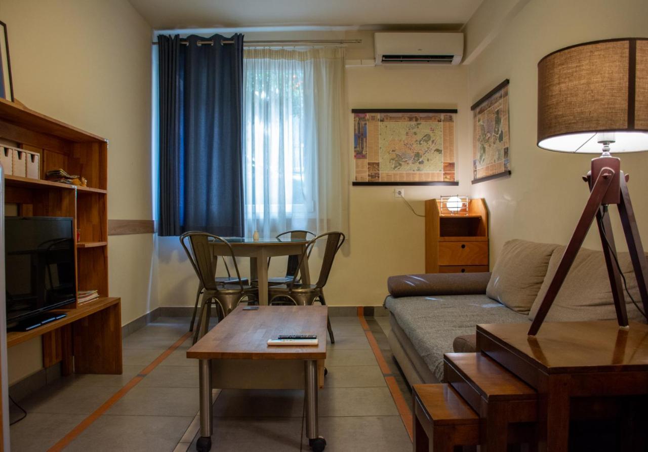 Handcrafted Unique Flat, 200M From The Acropolis Atena Exterior foto